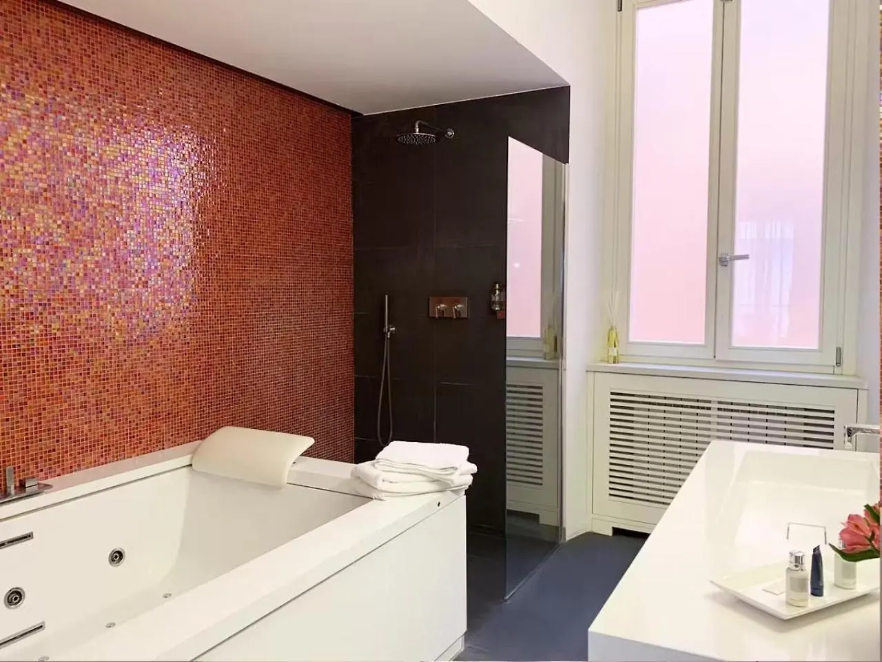 Please Read My Host Profile At Bottom Of Page Before Making A Request # Luxury Apartment In Milan # Italy