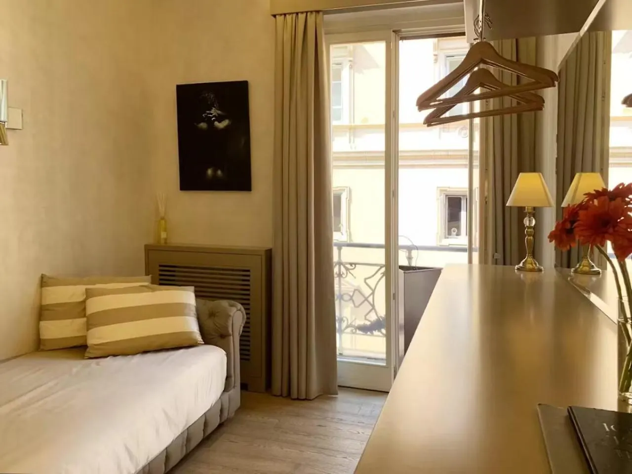 Please Read My Host Profile At Bottom Of Page Before Making A Request # Luxury Apartment In Milan #